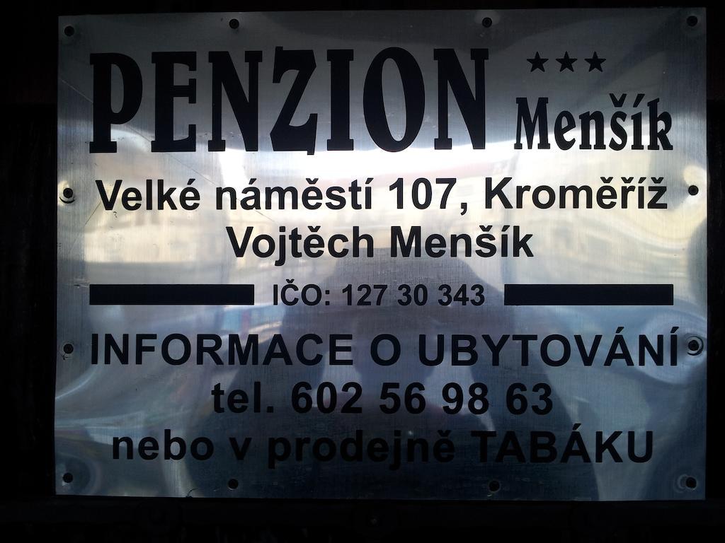 Penzion Mensik กรอมเมียร์ริช ภายนอก รูปภาพ